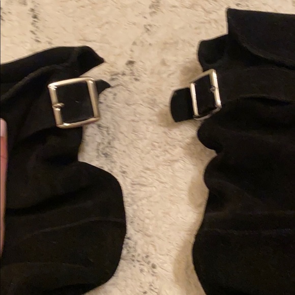 Suede black boots. Practically new. - Picture 2 of 4